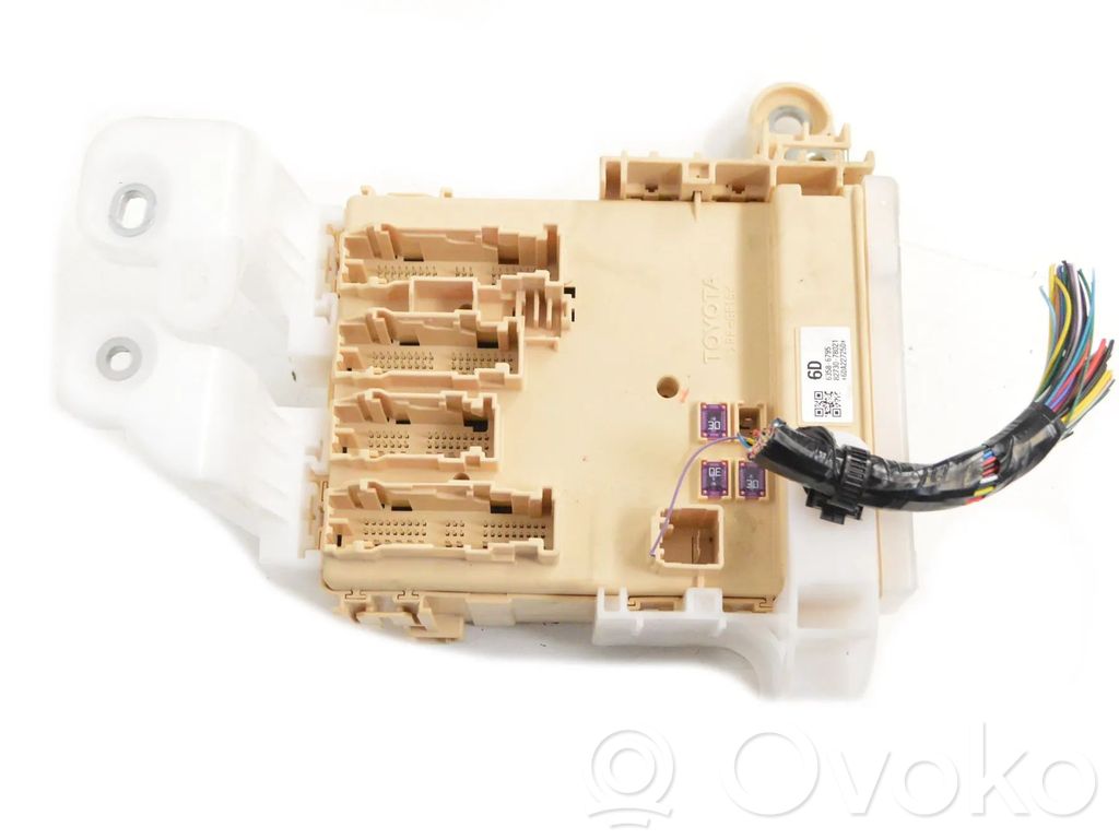 Lexus NX Fuse box set 