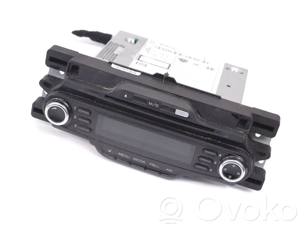 Alfa Romeo Giulietta Panel / Radioodtwarzacz CD/DVD/GPS 