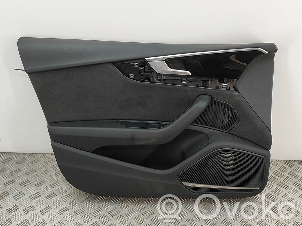 Audi A5 Boczki / Poszycie drzwi przednich 