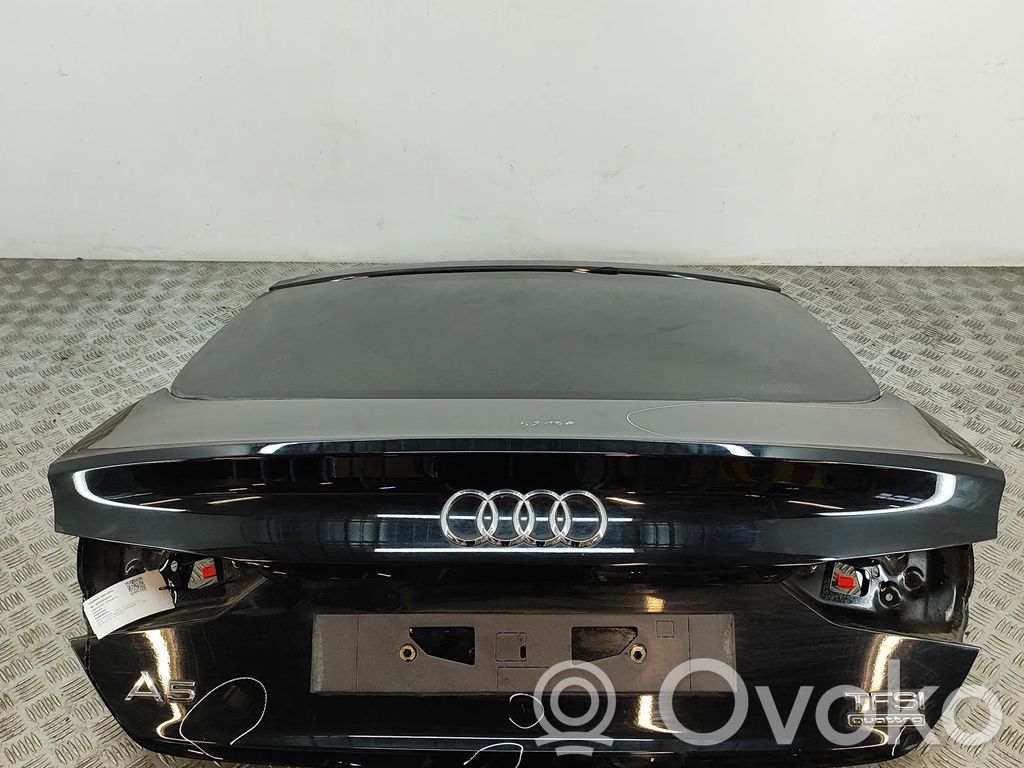 Audi A5 Takaluukun/tavaratilan kansi 