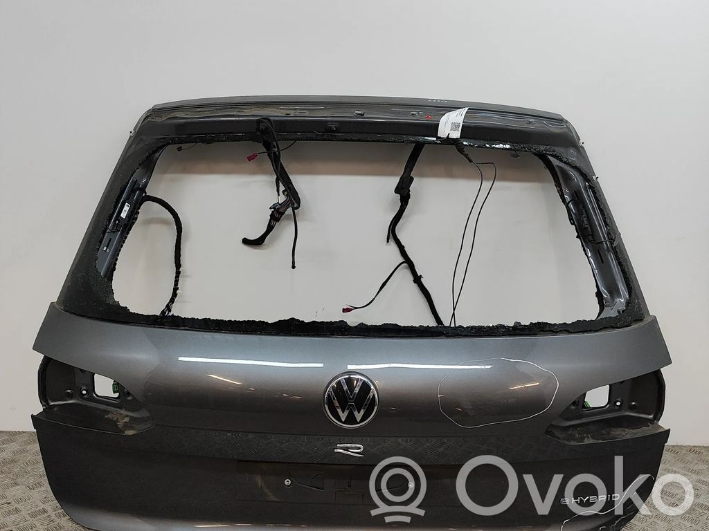 Volkswagen Touareg III Tylna klapa bagażnika 