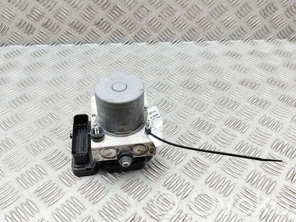 Mercedes-Benz EQA Pompa ABS 