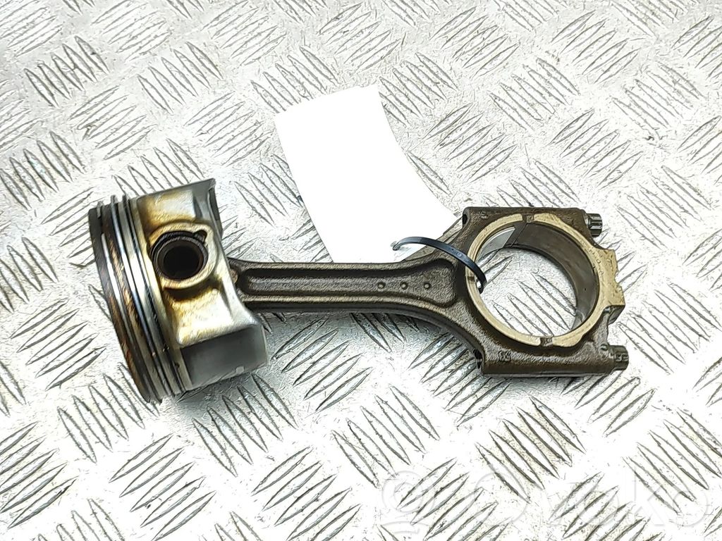 Ford Focus Piston 