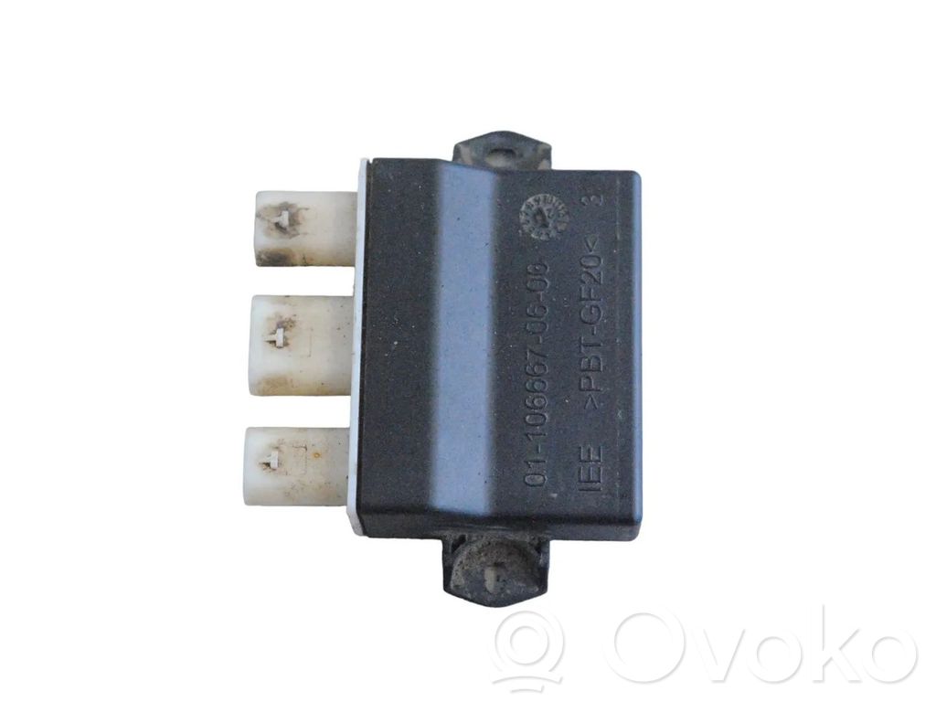 Unité de commande / module de hayon   A1679050200