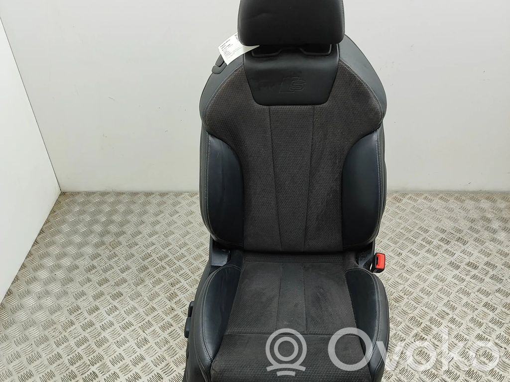 Audi A5 Front passenger seat 