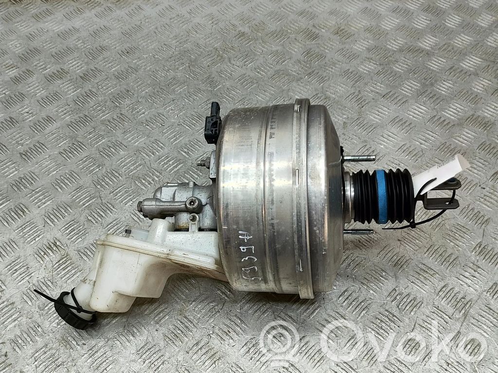 Mercedes-Benz EQB Jarrutehostin 