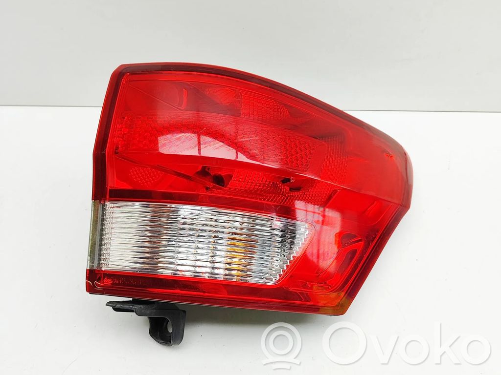 Jeep Grand Cherokee Luci posteriori