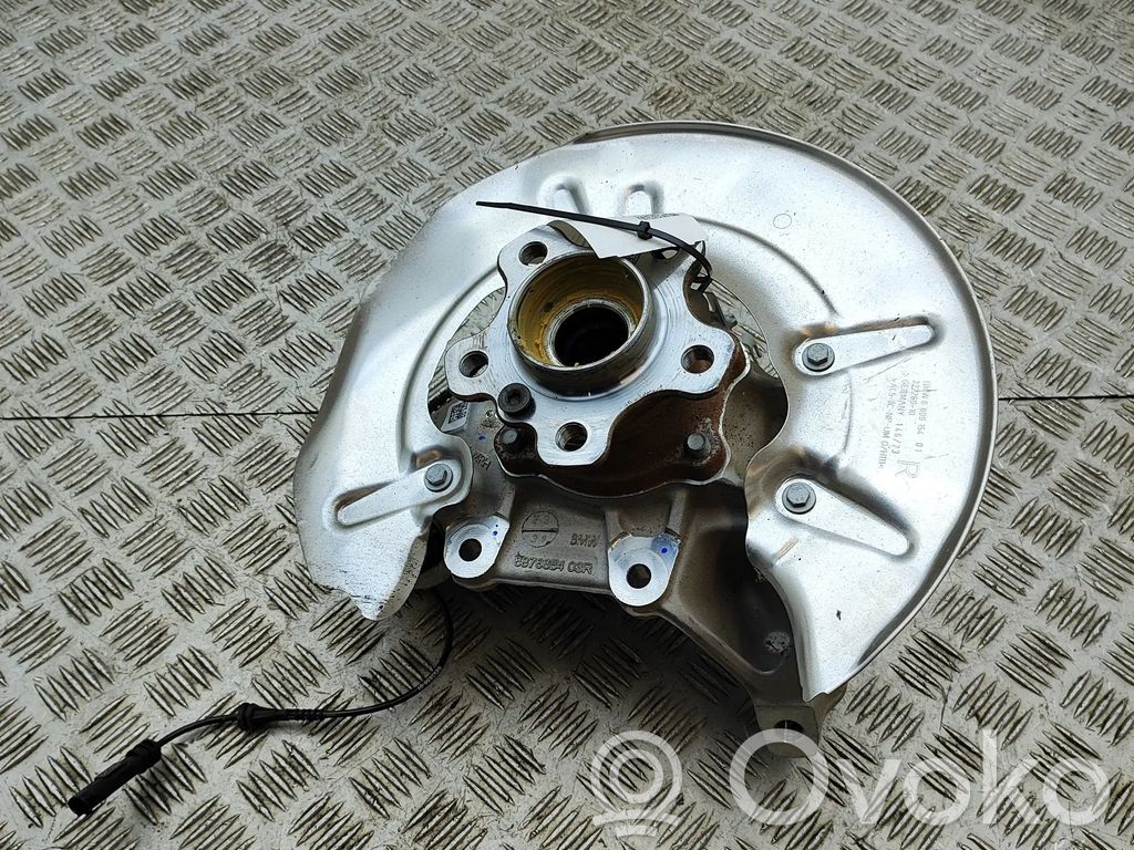 Cubo de rueda trasera   6876654