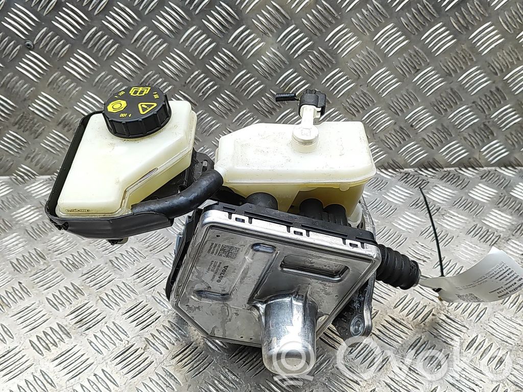 Volvo V60 Bomba de freno 