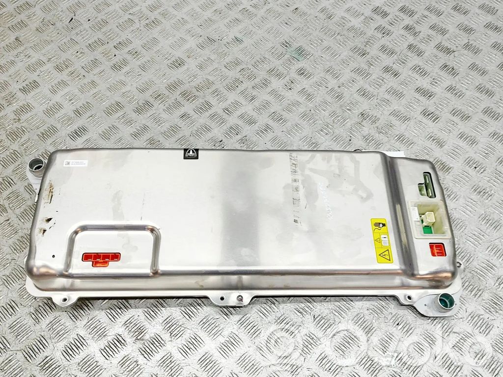 Tesla Model 3 Inversor/convertidor de voltaje 