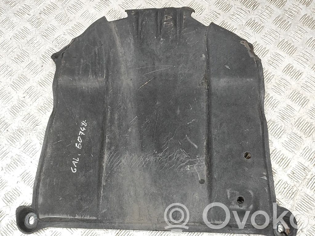 Placa protectora del centro/medio   8W8825311A