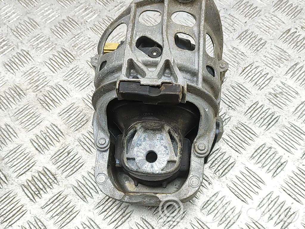 Audi RS6 C8 Engine mount bracket 