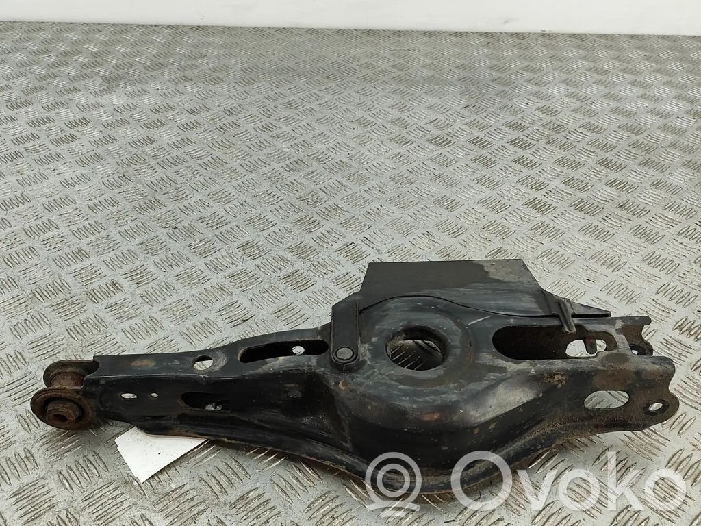 Lexus NX Basculă superioară spate 