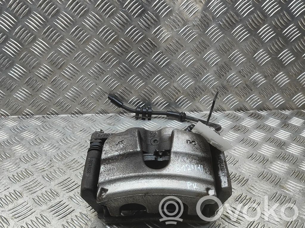 Etujarrusatula   A2474214300