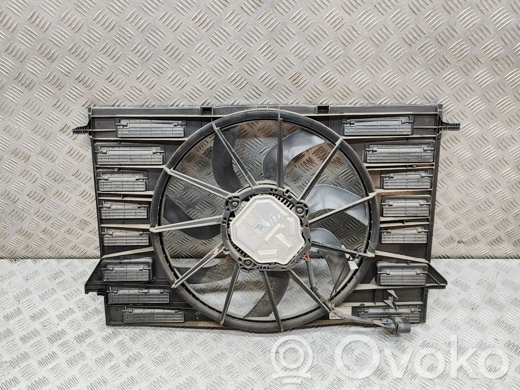 Audi A4 S4 B9 8W Convogliatore ventilatore raffreddamento del radiatore 