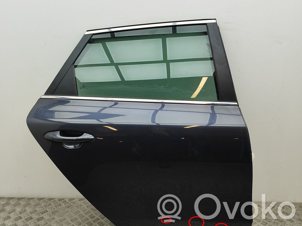 Puerta trasera   77004A2200