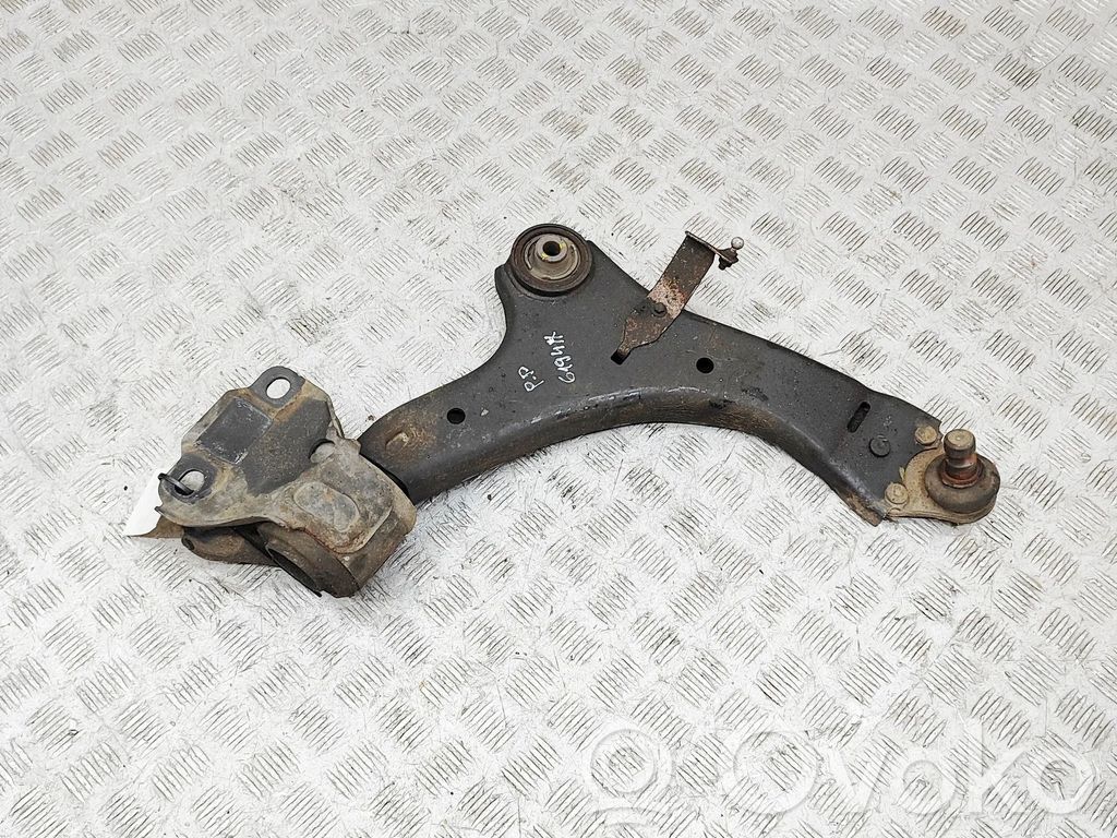 Volvo V60 Braccio di controllo sospensione anteriore inferiore/braccio oscillante 