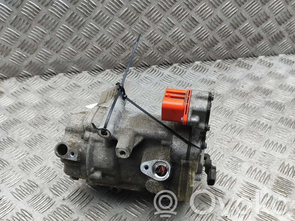 Nissan Leaf II (ZE1) Kompresor / Sprężarka klimatyzacji A/C 