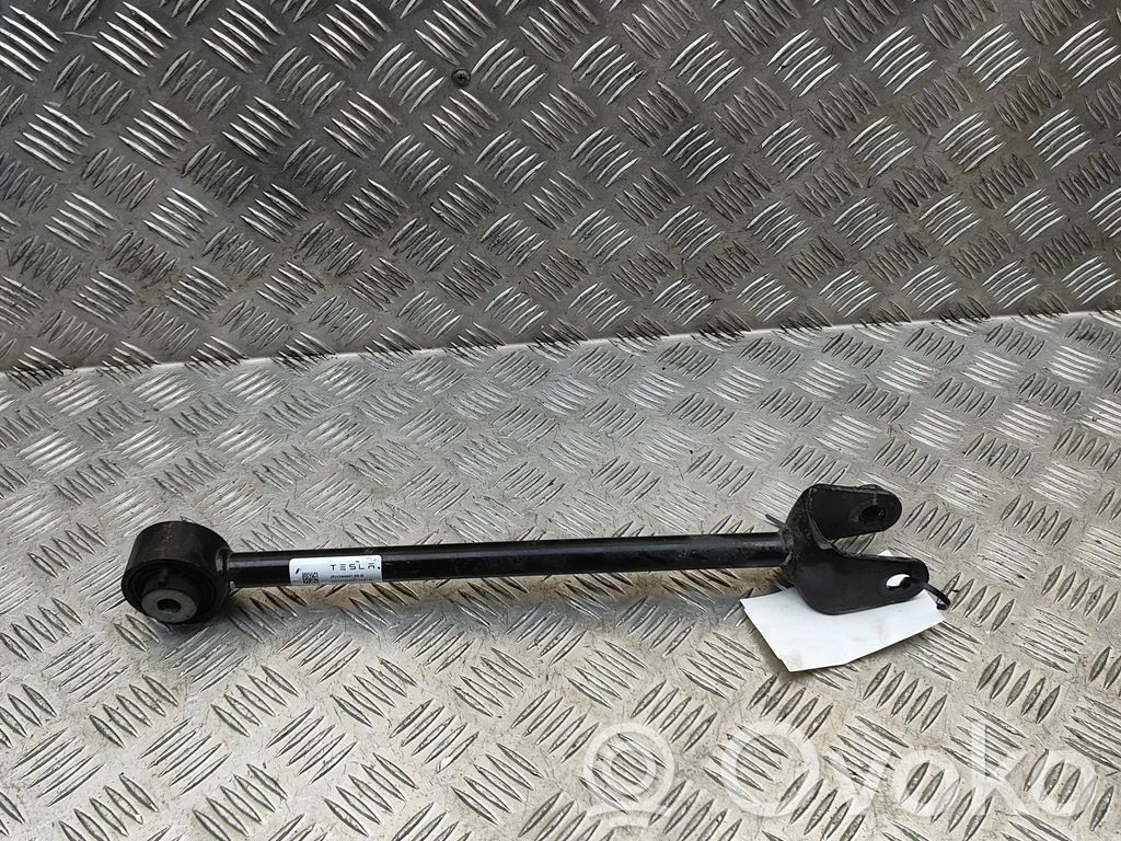 Tesla Model 3 Highland Brazo de suspensión/horquilla superior trasero 
