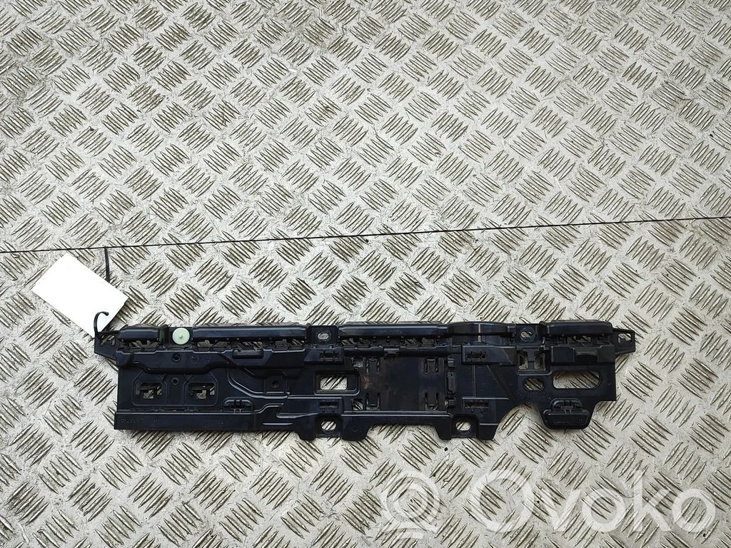 BMW 5 G60 G61 Sill supporting ledge 