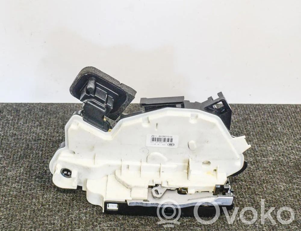Skoda Yeti (5L) Zamek drzwi przednich 