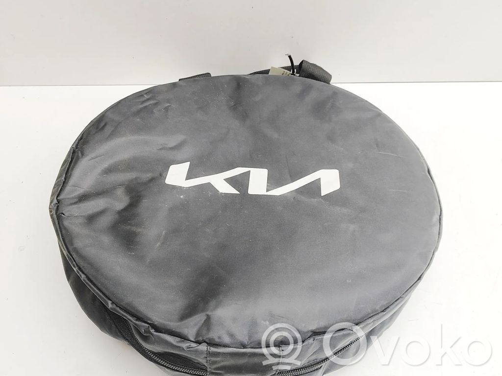 KIA Niro Elektromobilio įkrovimo laidas 
