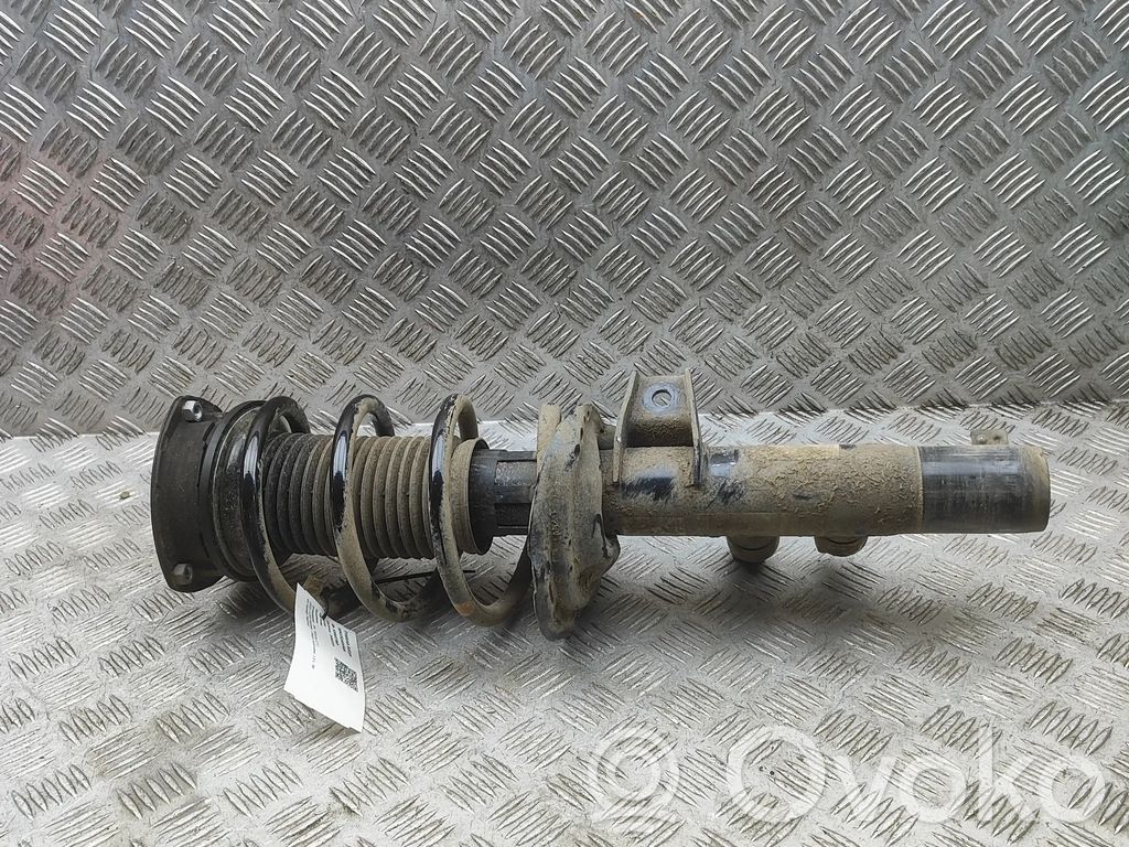 Volkswagen Tiguan Amortyzator przedni 