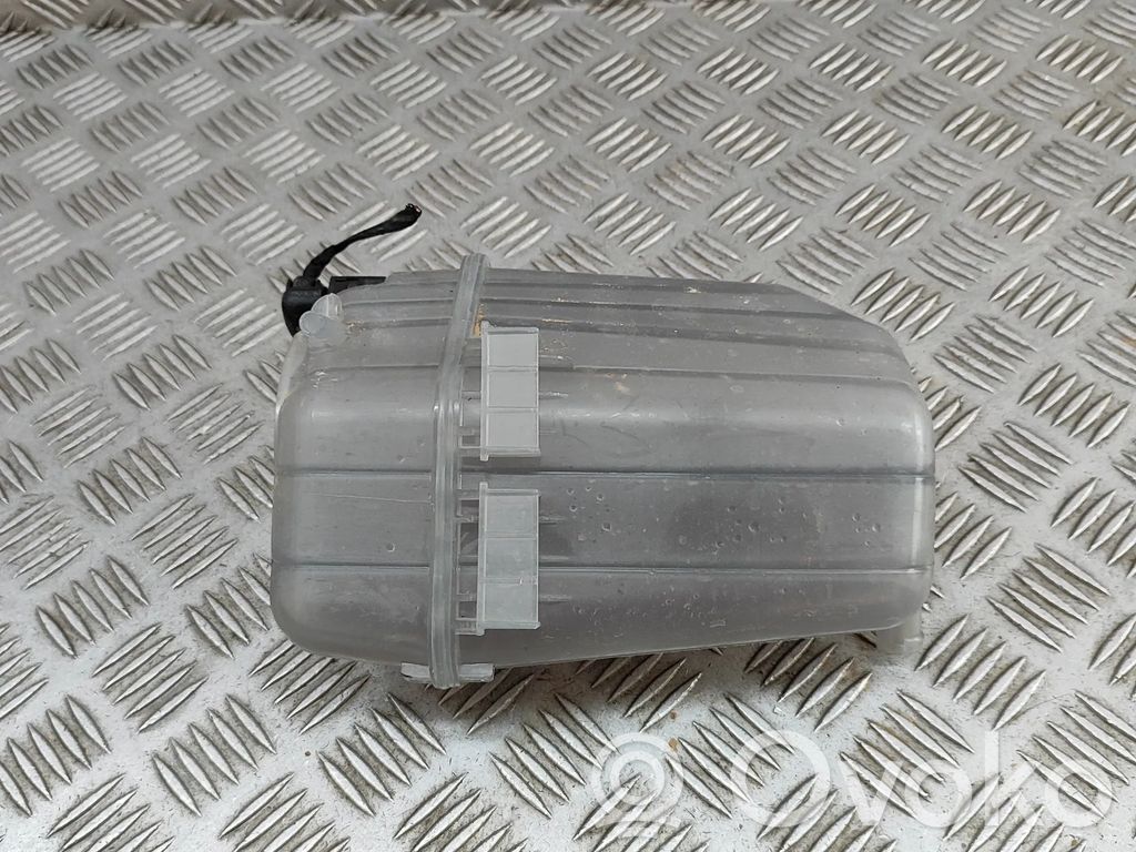 Audi A5 Depósito del refrigerante