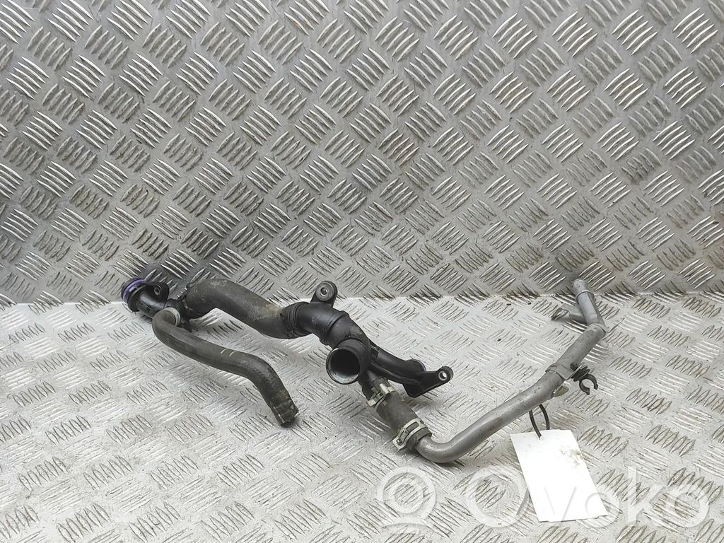 Mercedes-Benz A W177 Conductă/furtun lichid de răcire motor 