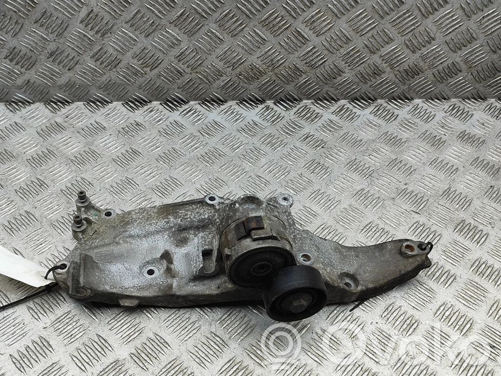 Ford Kuga II Supporto del generatore/alternatore 
