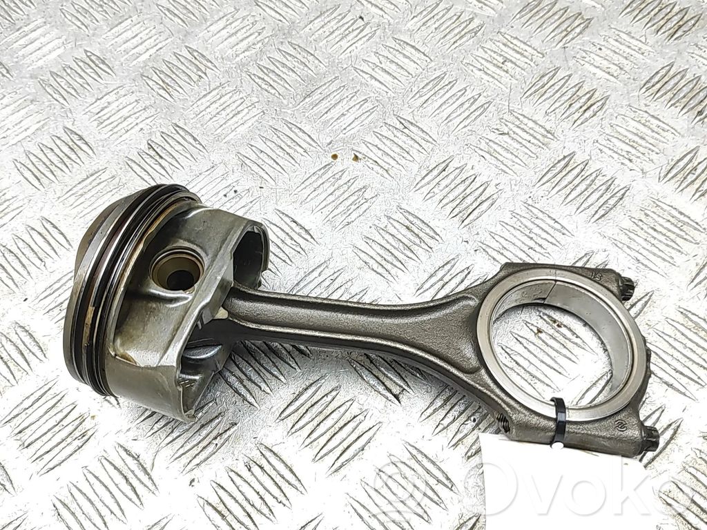 Audi A5 8T 8F Pistón 