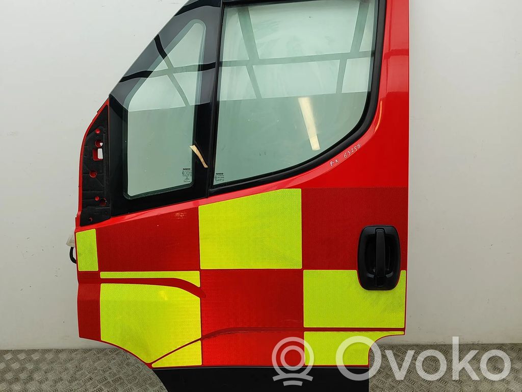 Iveco Daily 6th gen Ușă față 