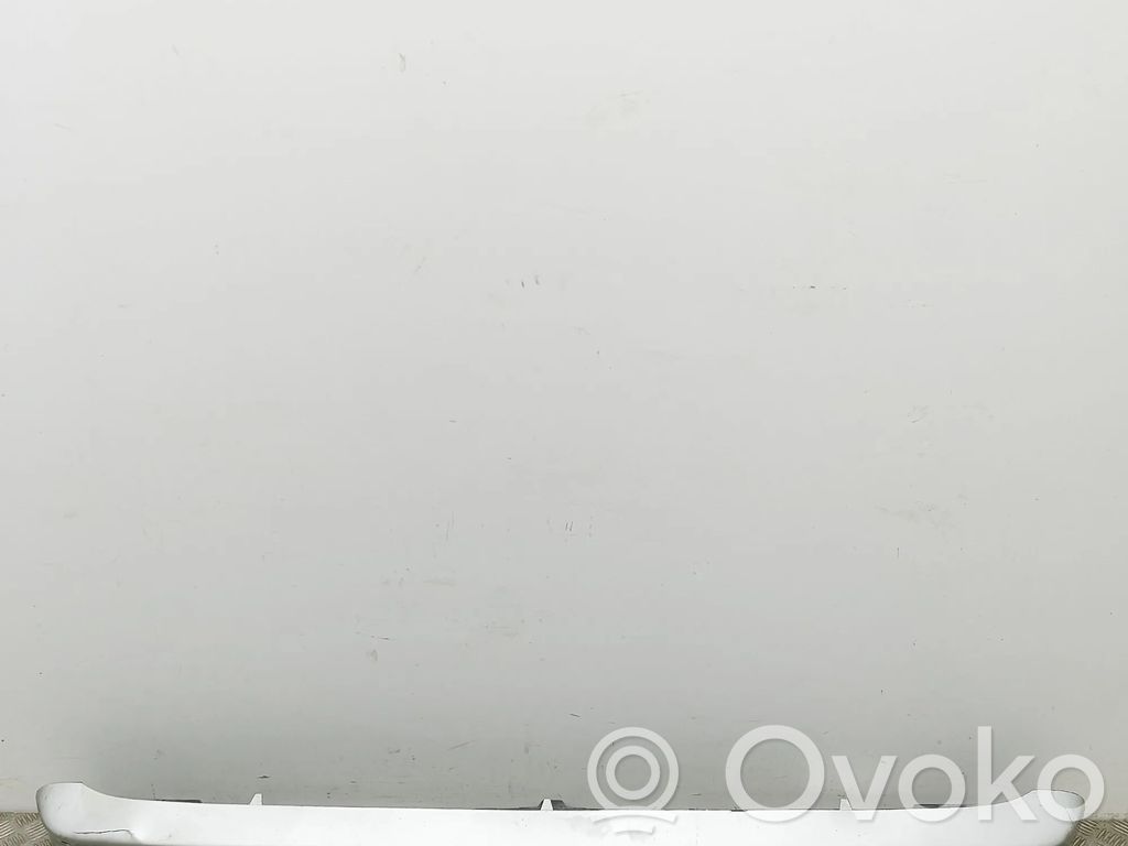Opel Vivaro Galinis bamperis 