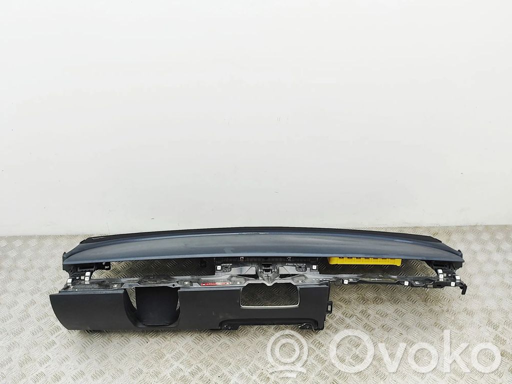 Panelė   108340105I