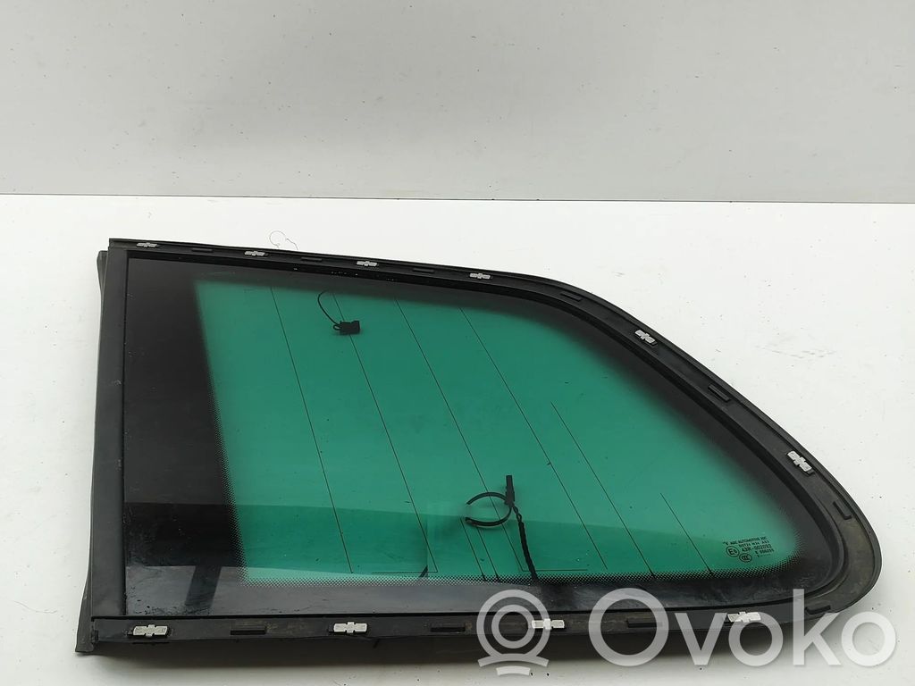 Volkswagen Touareg II Seitenscheibe hinten 