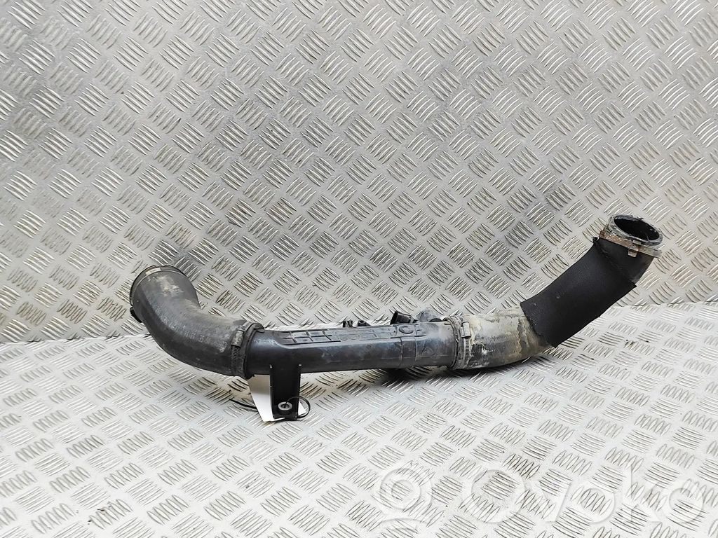 Volvo XC60 Furtun/conductă intercooler 