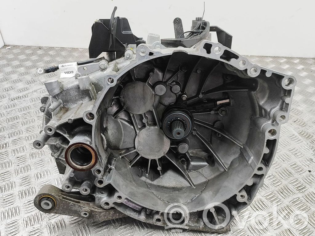 Volvo XC40 Scatola del cambio manuale a 6 velocità 