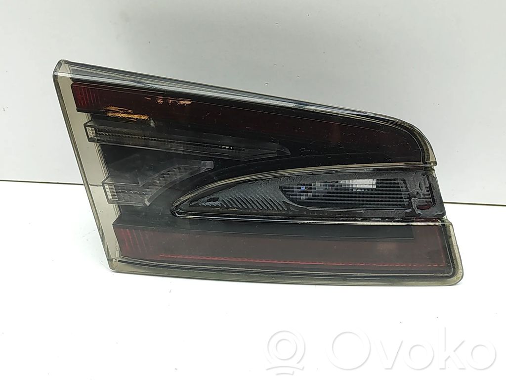 Tesla Model S Lampy tylnej klapy bagażnika 