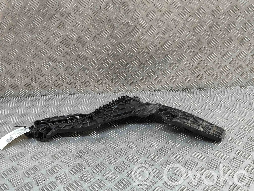 Audi e-tron Rear bumper mounting bracket 