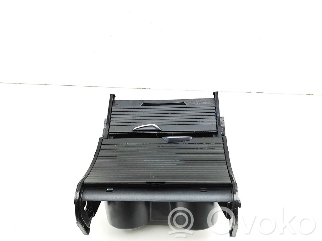 BMW X2 F39 Suport pahare 