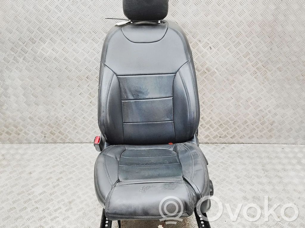 Mercedes-Benz GLB X247 Siège conducteur avant