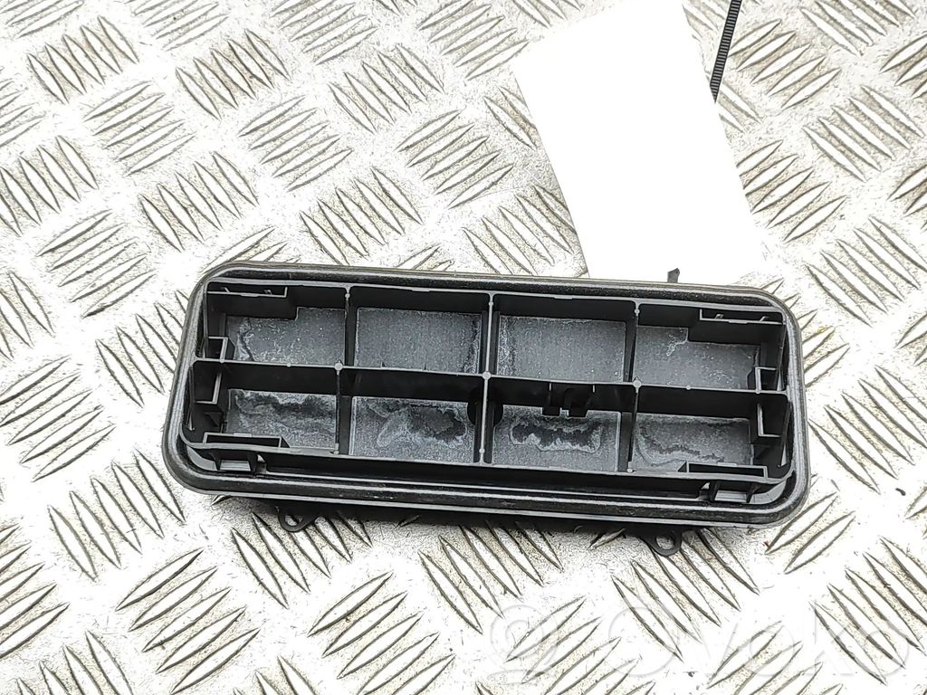 Nissan Leaf II (ZE1) Grilă ventilație laterală 
