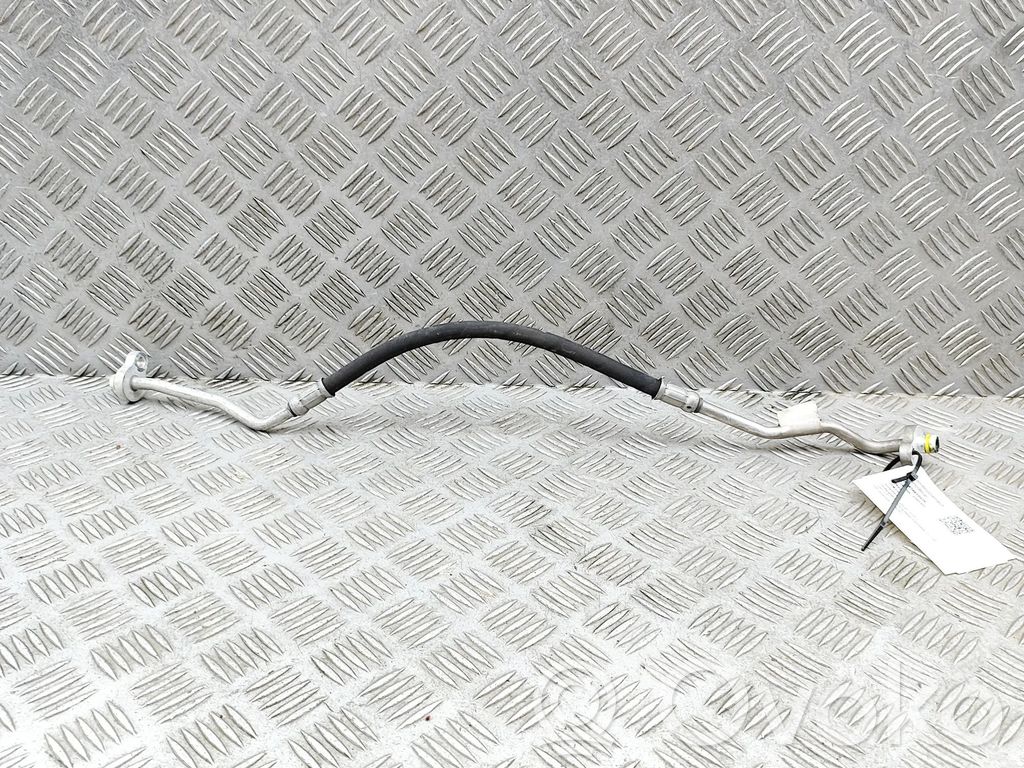 Ilmastointilaitteen putki (A/C)   32226282
