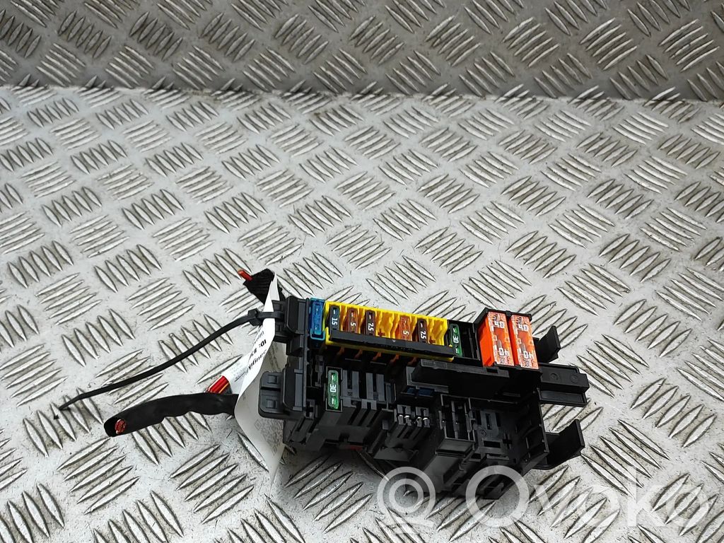 Mercedes-Benz E W238 Set scatola dei fusibili