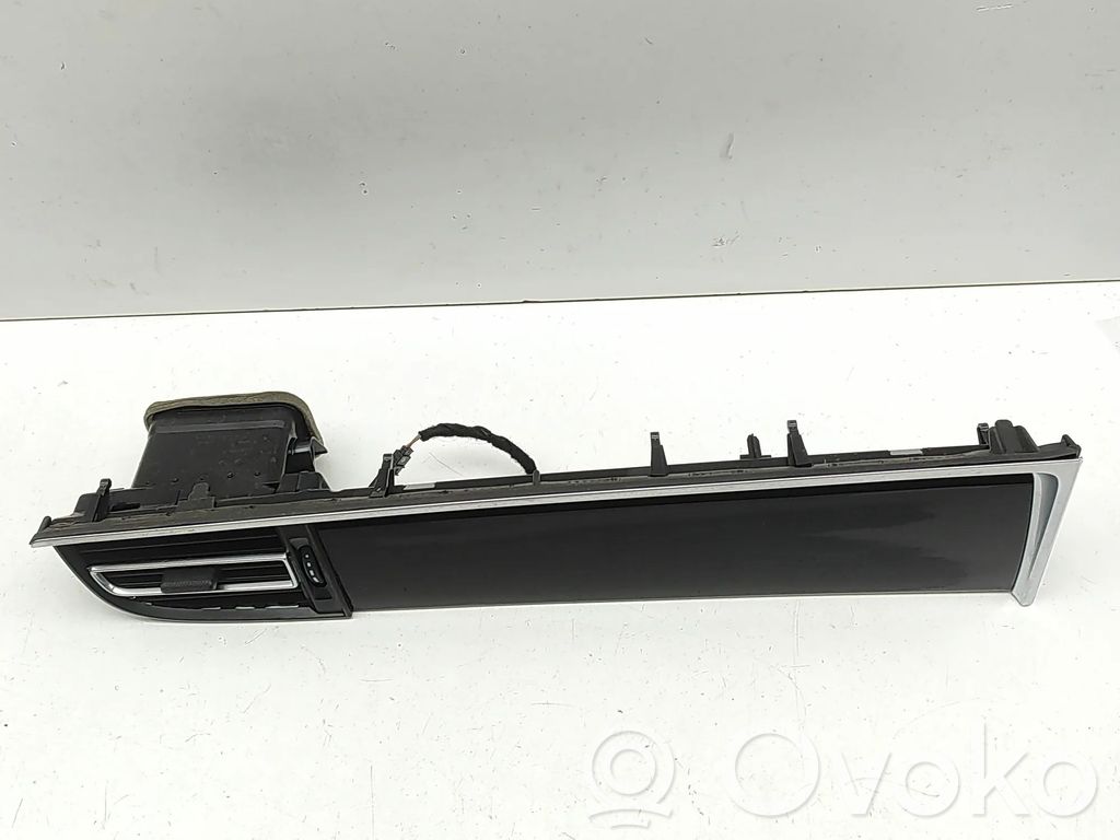 Porsche Macan (95B) Ramă ornament torpedou bord 