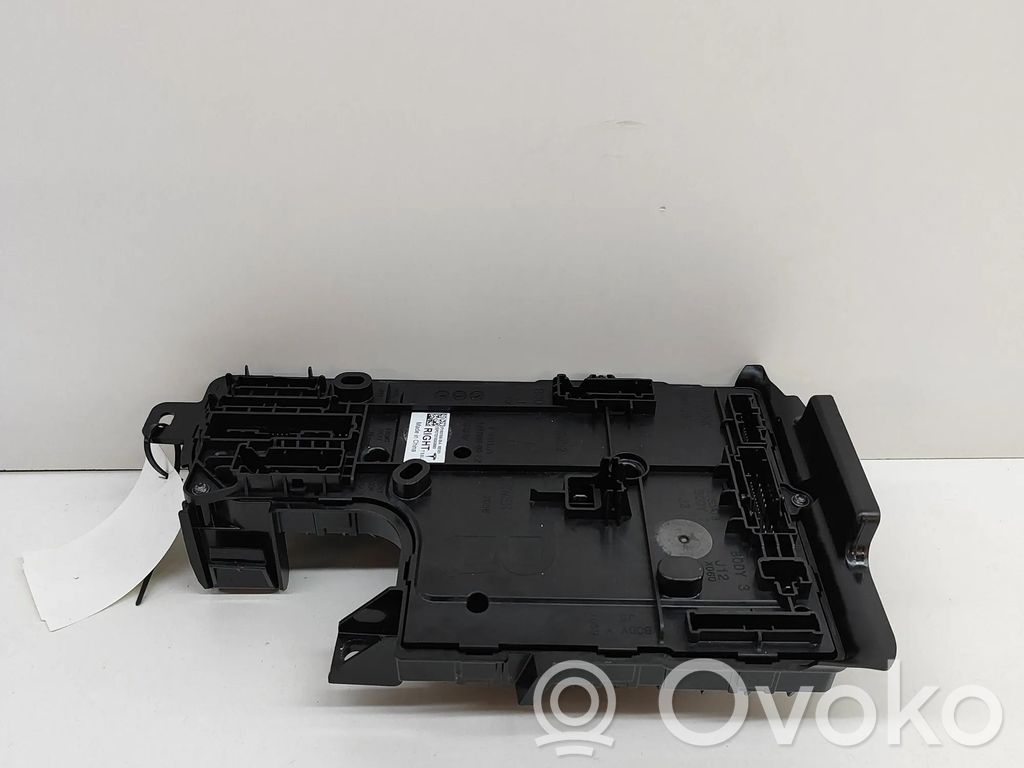 Modulo di controllo del corpo centrale   165765039A