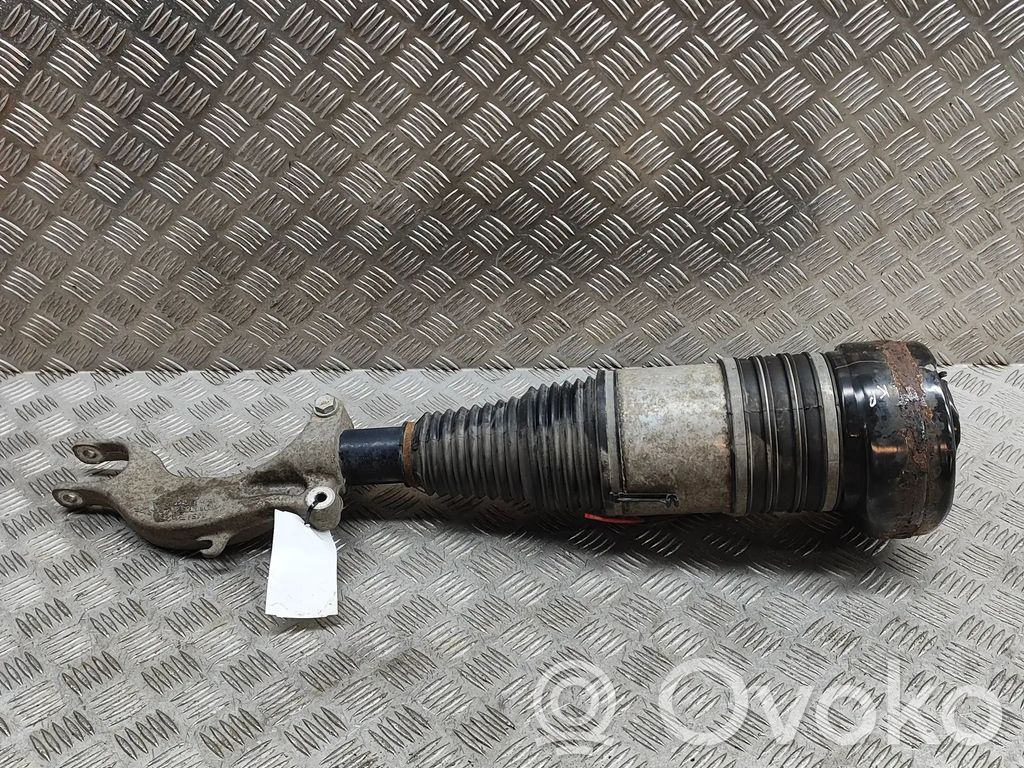 Stoßdämpfer Luftfederung vorne   4M0413037,4KE616039E