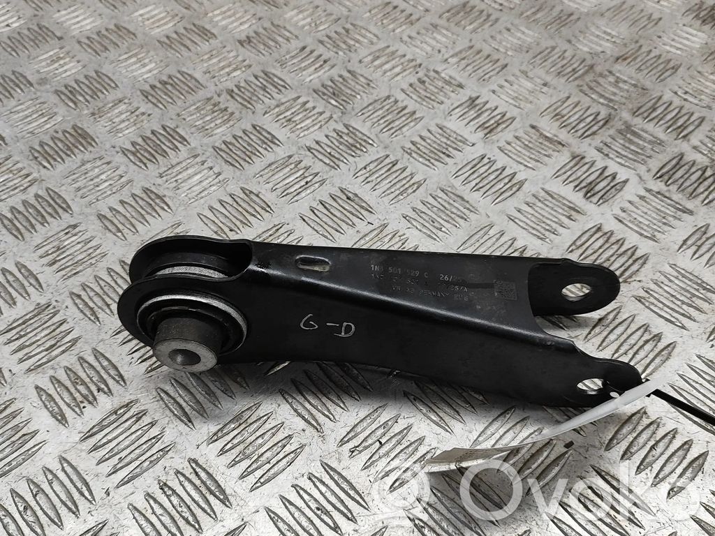 Basculă superioară spate   1N3501551A,1N3501529C
