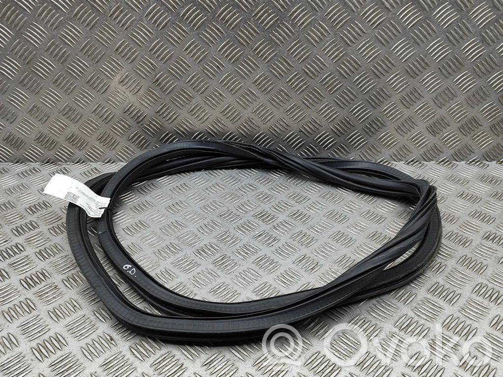 Cheder cauciuc ușă spate   5FF867367