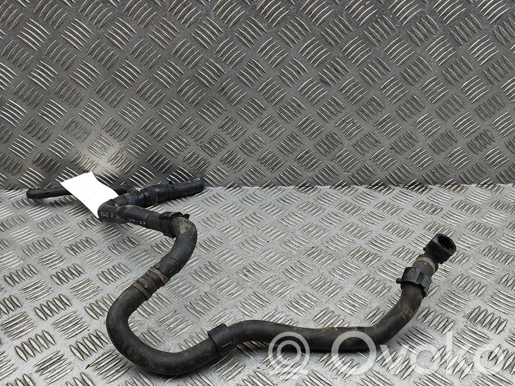 Cupra Formentor Tuyau de liquide de refroidissement moteur 